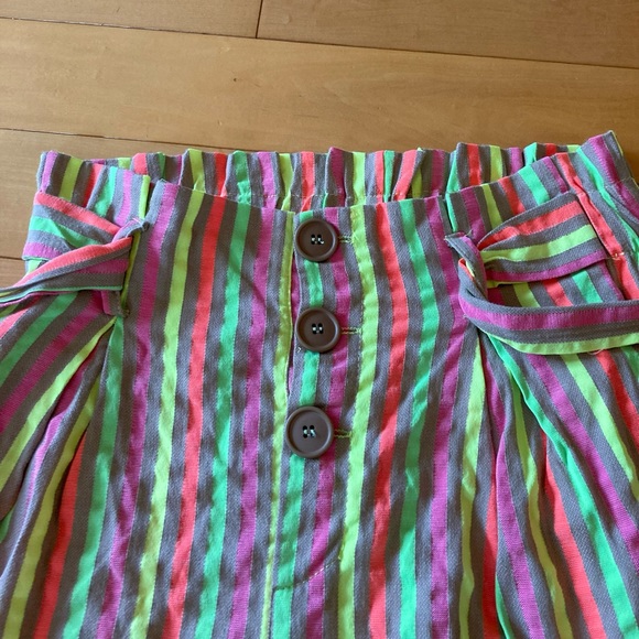 Neon Striped Paper Bag Polyester Blend Shorts Womens Size XS - Picture 7 of 8